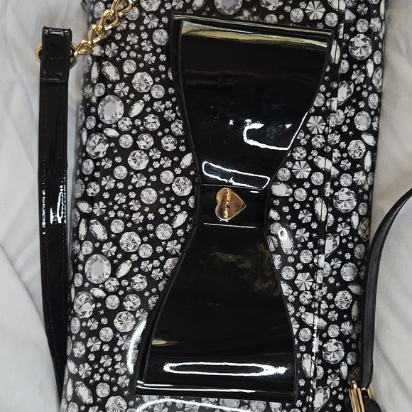 Elegant Black and White Floral Women's Bag - Picture 3 of 7